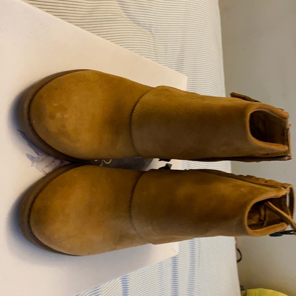 JESSICA SIMPSON BOOTIES